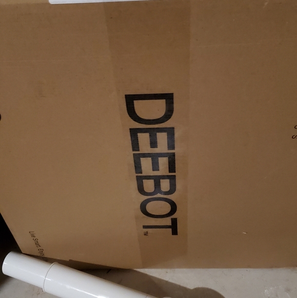 Deebot dm80 robovac - Picture 2 of 2